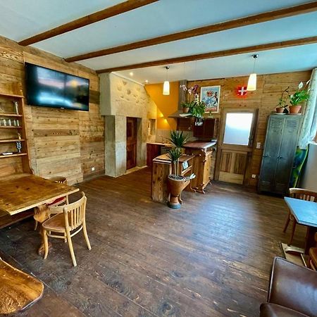 Le Refuge De Chaparon Apartment Lathuile Ngoại thất bức ảnh