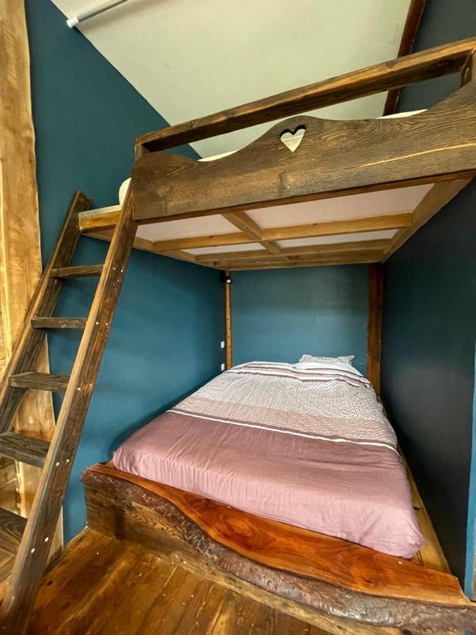 Le Refuge De Chaparon Apartment Lathuile Ngoại thất bức ảnh